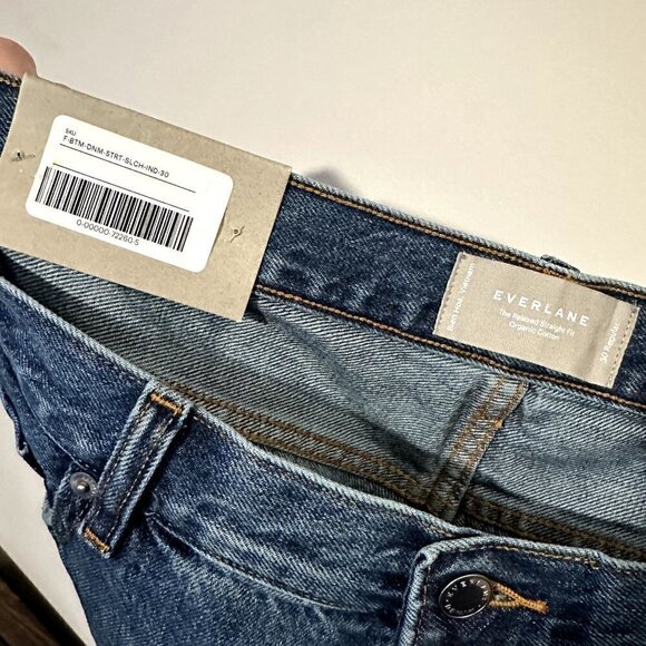 NWT Everlane The Relaxed Straight Jean in Indigo Blue - Size 30 - Picture 2 of 7